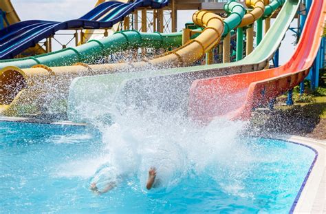 Best Waterparks In Los Angeles - Miyako Hybrid Hotel