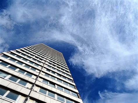 Fotos Gratis Cielo Azul Nube Tiempo De D A Arquitectura Rea