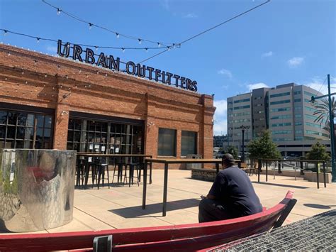 Public Market Emeryville Reopens For Outdoor Al Fresco” Dining The E