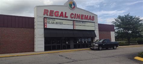 Movie Theater «Regal Cinemas Hooksett 8», reviews and photos, 100 ...