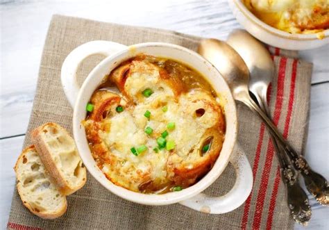 Zuppa Di Cipolle Tre Ricette Per Prepararla Selenella