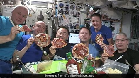 Astronauts Eating