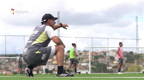 Vídeo Primeiro dia de Milito no Atlético MG tem participação intensa e