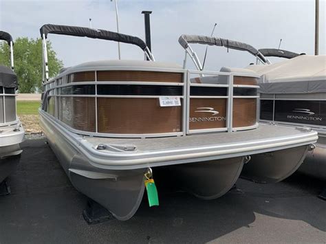 Bennington 22 Tritoon Boats For Sale