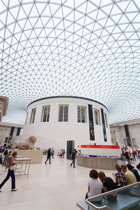 People In British Museum London Editorial Image Image Of People