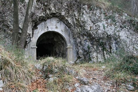 Da Zona Di Guerra A Percorso Di Pace La Trasformazione Del Monte