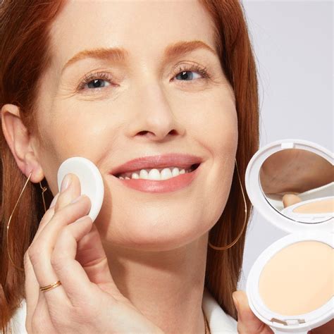 Foundation Finder Your Guide To The Perfect Coverage Artofit