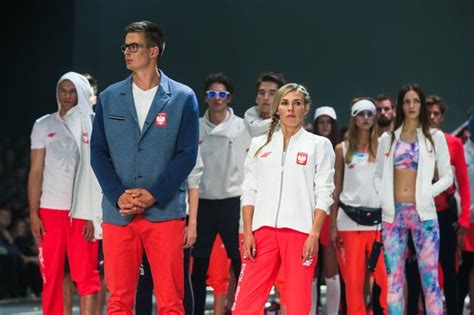 Rio 2016 Poznaliśmy OLIMPIJSKIE stroje reprezentacji Polski Ładne