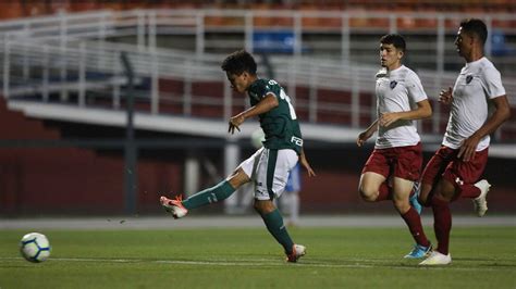 Palmeiras Goleia Flu Por 6 A 1 E Se Aproxima Da Final Da Copa Do Brasil