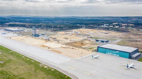 W Katowice Airport Wystartowa A Budowa Trzeciego Hangaru Inwestycja