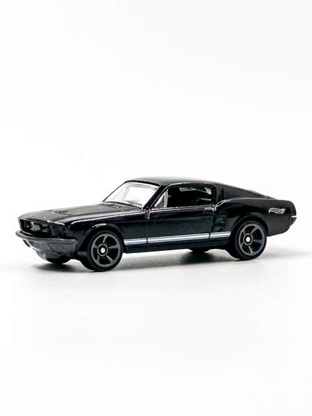 Hot Wheels Mustang J Ozon