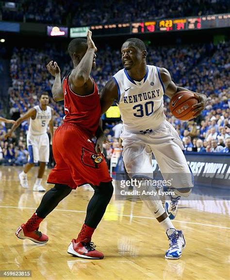 905 Julius Randle Kentucky Stock Photos, High-Res Pictures, and Images - Getty Images