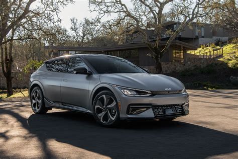 Best Electric Cars for Seniors for 2024 | CarBuzz