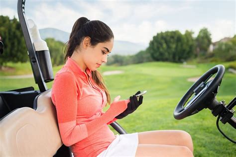 Top 10 Women's Golf Tips For Beginners