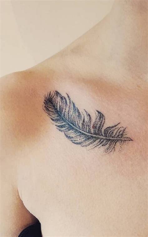 Tatouage Plume Pour Femme Idées Inspiration Et Signification Les