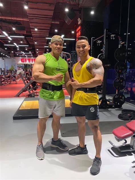 Trai Hot Hòn Họt on Twitter RT traidocquyen Siêu ngon Vào album ảnh zalo xem đầy đủ album