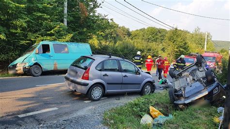 Accident pe drumul Sfântul Ioan ISU intervine cu două autospeciale și