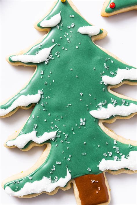 Christmas Sugar Cookies - Wyse Guide