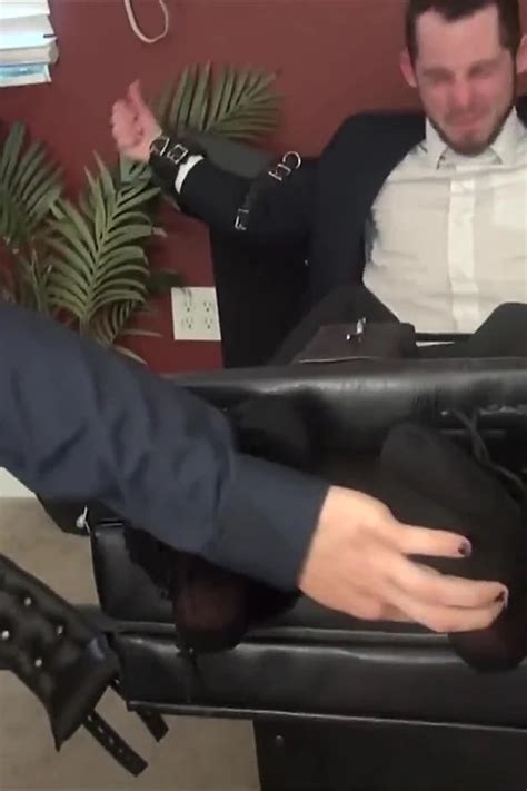 Gay Tickle And Handjob Dd 5677 Man Porn Feat Elis Ataxxx By FapHouse XHamster