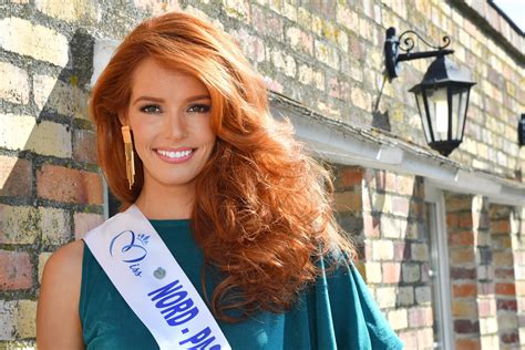 Ma Va Coucke La Miss France Torride Dans Un Bikini Blanc