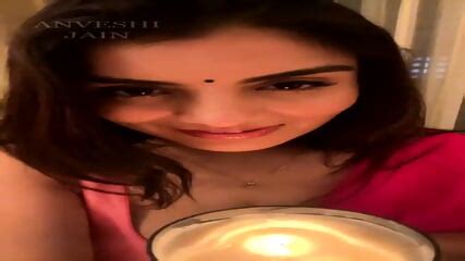Anveshi Jain Hot Saree Live Navel