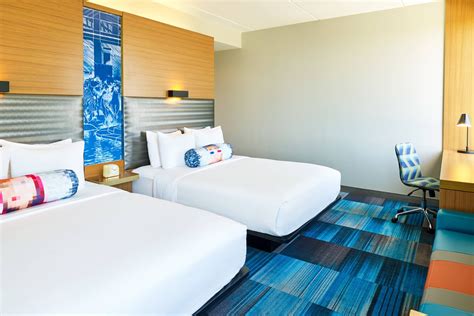 Hotel Rooms in Irving, TX and Las Colinas | Aloft Las Colinas