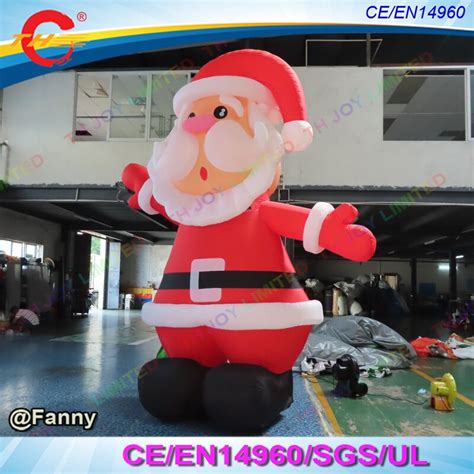 Giant Outdoor Inflatable Santa Claus 4m 6m 8m Design For Christmas