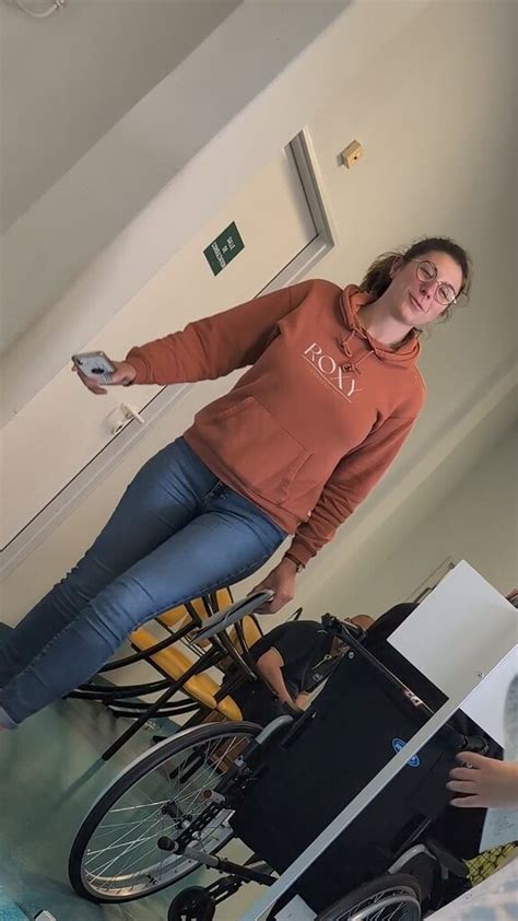 Hot Girl Tight Jeans And Cute Face Oc Tight Jeans Forum