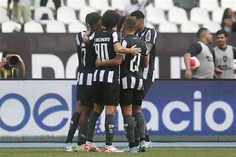 VÍDEO Melhores momentos de Botafogo 2 x 0 Bangu pelo Carioca assista