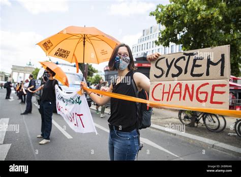 Demonstration unteilbar -Fotos und -Bildmaterial in hoher Auflösung – Alamy