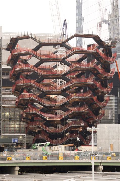 Thomas Heatherwick's Vessel Tops Out in Hudson Yards - New York YIMBY