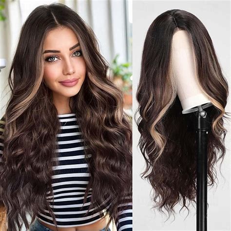 Long Ombre Green Wavy Wig For Women 26 Inch Middle Part Curly Wig Natural Looking Synthetic Heat