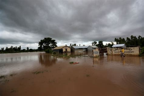 Al Menos 237 Muertos En Kenia Por Fuertes Inundaciones 24 Horas