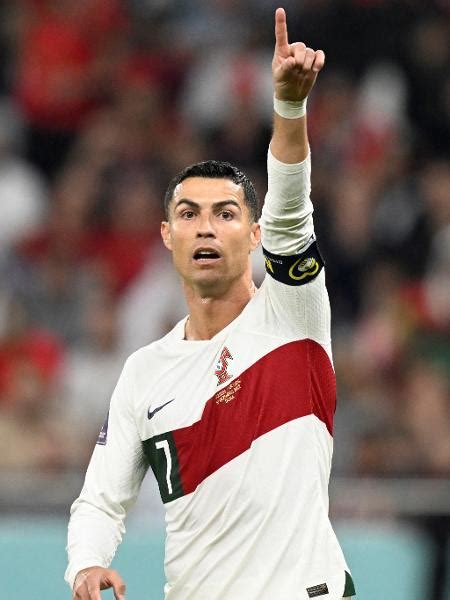 Cristiano Ronaldo Treina No Real Madrid Para Manter A Forma Diz Site