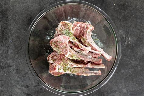 Grilled Lamb Chops (Crazy Easy) - Momsdish