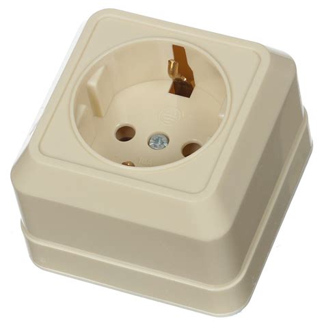 Розетка открытой установки, 1 гнездо, с заземлением, 16 А, IP20 ...