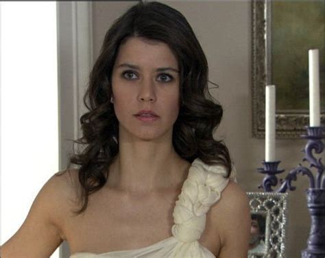 Beren Saat In Ask I Memnu As Bihter Beren Saat Photo Fanpop