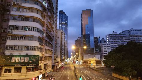 天文台｜今日多雲有幾陣驟雨 局部地區有雷暴 最高氣溫約28度 星島日報