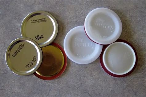 Understanding Canning Lids | PressureCanners.com