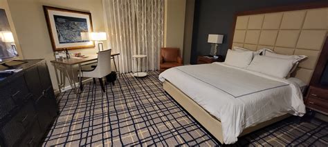 Marriott Q4 Earnings Reveal: Guests Booking Close To Travel, Midweek