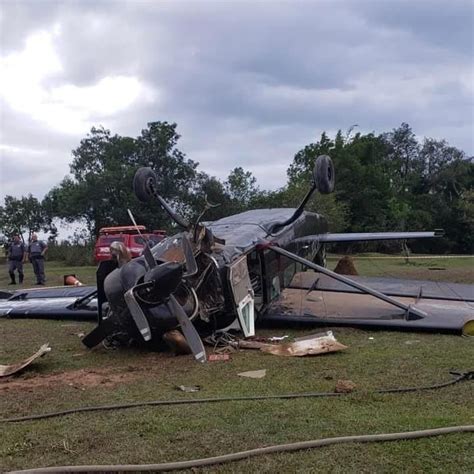 Avião de pequeno porte cai em Boituva SP e deixa dois mortos Metrópoles