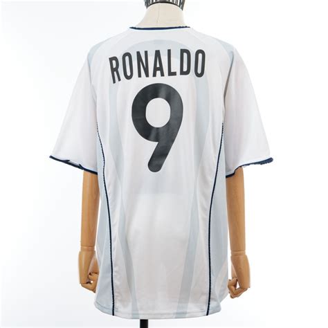 2001/2002 Inter Nike Ronaldo 9 Away Jersey