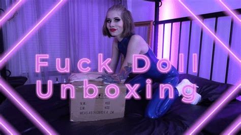 Fuckdoll Scarlett Unboxing Latex Futa Femdom Strapon Fuck Doll Open And Review By Goddess Kyaa