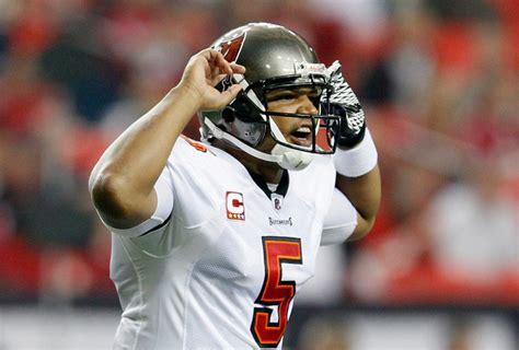 Tampa Bay Buccaneers: 4 Reasons Josh Freeman Is Hanging by a Thread ...