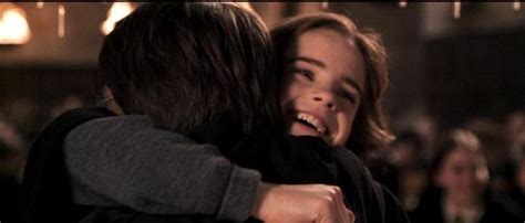 Harry Potter And Hermione Granger Give A Hug Harry And Hermione