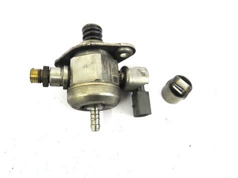 Used Genuine VW Various Fuel Pressure Regulator Pump 06H127025M UK