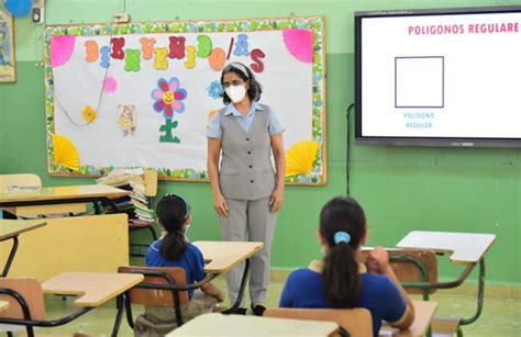 Uso De Uniforme Escolar No Será Obligatorio Para Este Retorno Gradual A