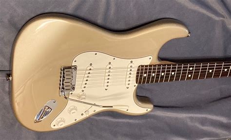 Fender American Standard Th Ann Flawless Shoreline Gold