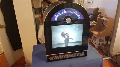 Touchscreen Music Video Jukebox Has Over 1000 Albums Youtube