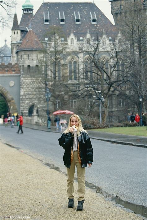 Twat Of Cristina A Begs To Cut Loose And Blonde Hurries To Take Off Outfit CoedCherry